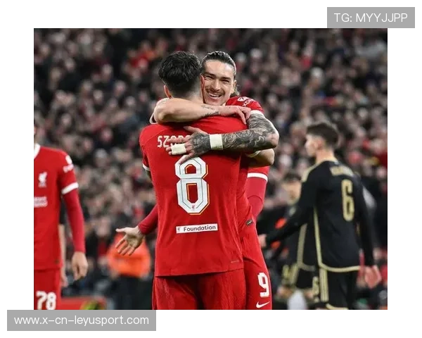 利物浦围剿桑德兰禁区,努涅斯扫射被门柱拒绝 利物浦围剿桑德兰禁区,努涅斯扫射被门柱拒绝